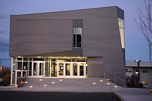 Henry C. Lee Institute of Forensic Science, Spring 2011