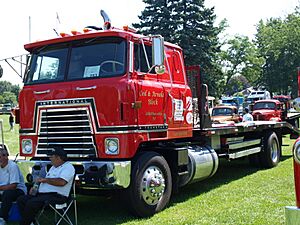 IH Transtar II at the International Transtar 2010 ATCA meet (Macungie, Pa)