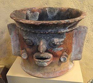 Incense Burner with Face and Side Flanges, Classic Mayan, highland Guatemala - San Diego Museum of Man - DSC06837