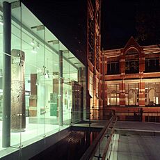 Manchester Museum Entrance