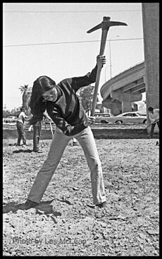 Photo that appeared on the front page of the Street Journal