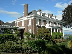 The Raymond-Ogden Mansion in Madrona (built 1913) is listed on the National Register of Historic Places.