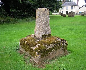 St Marys Gamlingay cross