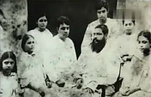 Upendrakishore Ray Chauduri, His wife and six childrens