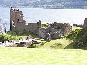 Urquhart Castle distance 2