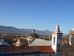 Vista cubierta del Templo de San Pedro.jpg