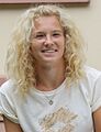 2023-06 Kateřina Siniaková autograph (cropped)