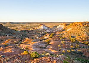 Coober Pedy - Sunset on the Breakways