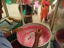 Cotton candy making