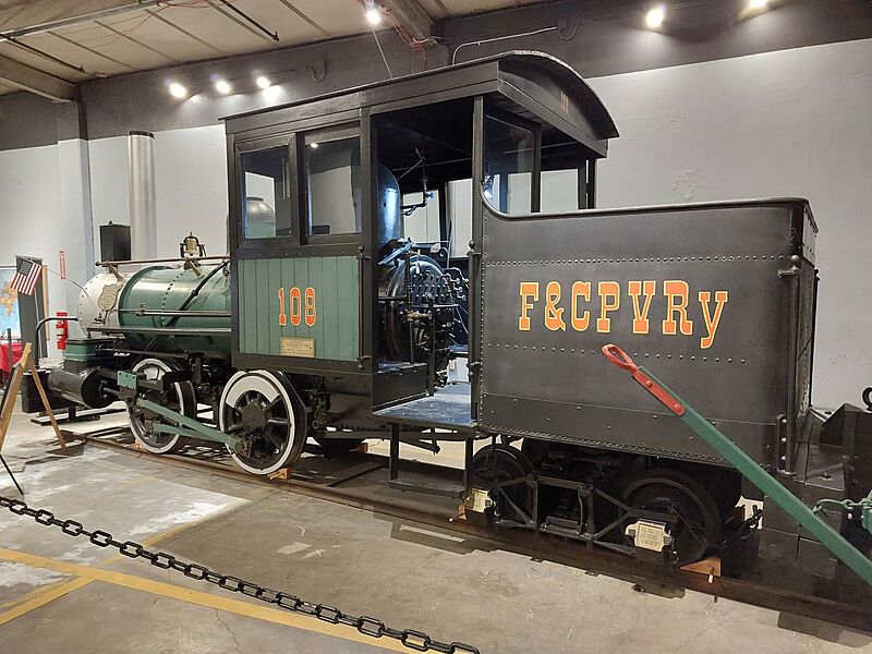 Elevated railway locomotive