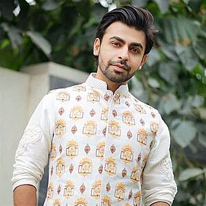 Farhan Saeed.jpg