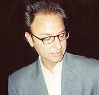 Fisher Stevens 002