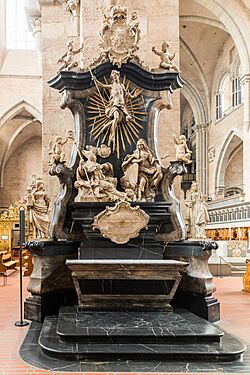 Grabaltar für Erzbischof Franz Georg von Schönborn, Trierer Dom-3506