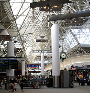 Mke-airport-terminal