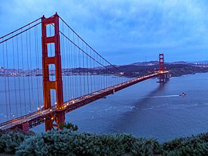 NorCal2018 Golden Gate Bridge at nightfall DSCF3015 FRD