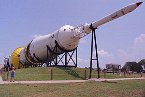 Saturn V at JSC 1988