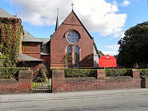 St Teresa's Church, Birkdale.jpg