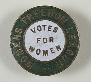 Suffrage Campaigning- Women's Freedom League1907-1914 (22475246323)