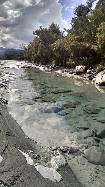Waitaha River 16 - 2.jpg