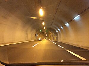 A1 Motorway tunnel near Agios Konstantinos