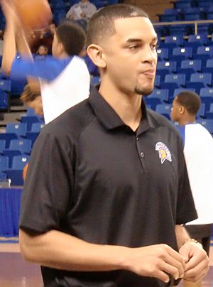 Adrian Oliver in 2016.JPG