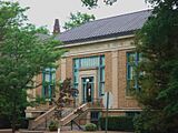 Bellevue Branch of the Upper Montclair Library (2006)