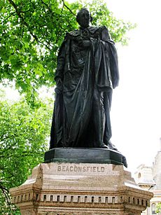 Benjamin Disraeli statue, Parliament Square SW1 - geograph.org.uk - 1324152