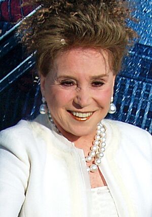 Cindy Adams by David Shankbone (cropped).jpg