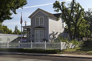 Daniel Whitmore House1