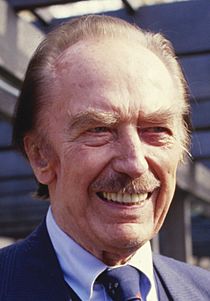 Fred Trump in the 1980s (cropped)