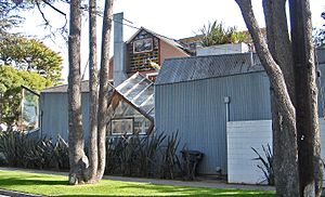 Gehry House - Image02