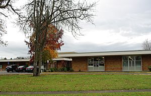 Oak Hills Elementary School - Oak Hills, Oregon
