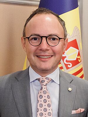 Obisk predsednika vlade Andore Xavierja Espota Zamore na ministrstvu za finance. (53983187700) (cropped).jpg