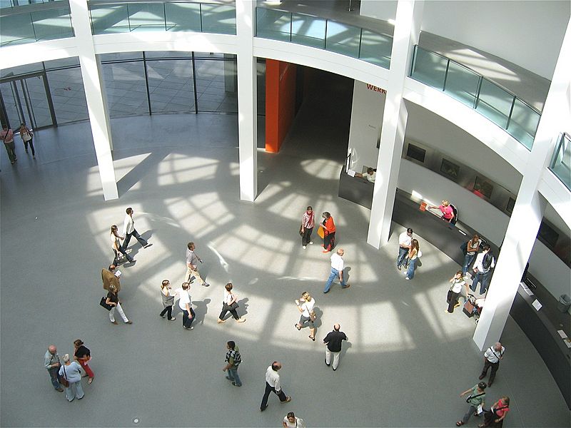 Pinakothek der Moderne Muenchen Rotunde-1