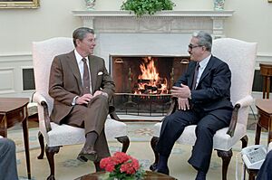 President Ronald Reagan and Tariq Aziz