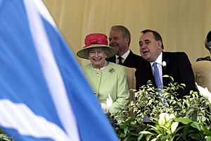 Queen Elizabeth and Alex Salmond