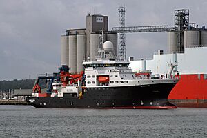 RRS James Cook 1