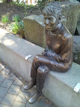Vera Katz (sculpture), Portland, Oregon, 2015