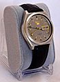 Vintage Seiko 5 Men's Automatic (Self-Winding) Wristwatch, Day-Date, Made In Japan (15871131175)