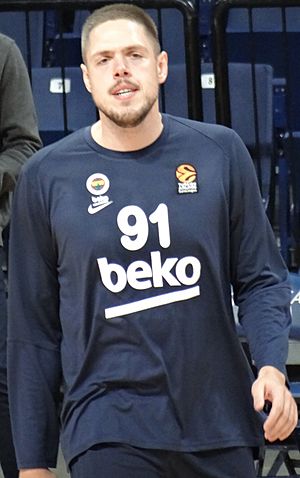 Vladimir Štimac 91 Fenerbahçe Men's Basketball EuroLeague 20191010 (3).jpg