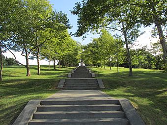Walnut Hill Park, New Britain CT.jpg