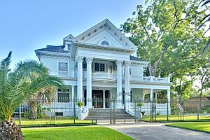 William R. Nash House (HDR)