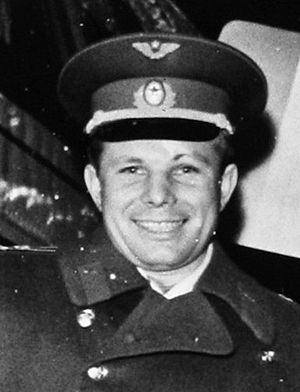 Yuri Gagarin in Sweden, 1964 (cropped) (2)