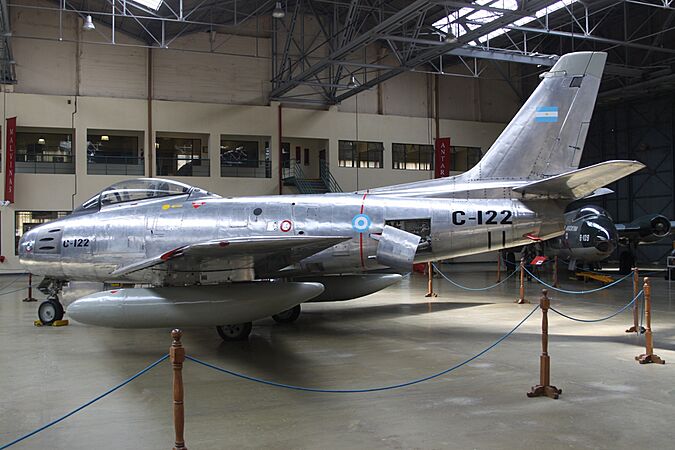 C-122 NA F-86 Sabre Argentine Airforce (7307046176)