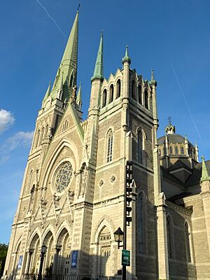 Co-Cathedrale Saint-Antoine