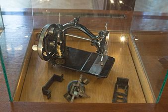 Institut Lumière - Film Sewing Machine
