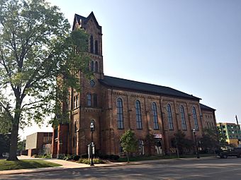 Jackson Michigan First Congregational Church 2.jpg