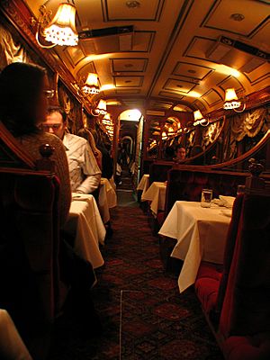 Melbourne Colonial Tramcar Restaurant interior, September 2006