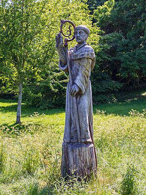 Monk sculpture in Lesnes Abbey Woods - 2023-06-04