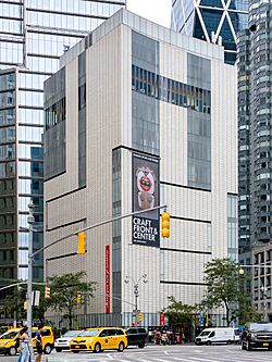 Facade of 2 Columbus Circle